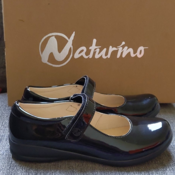 naturino mary janes